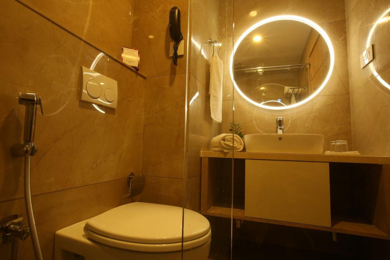Mintotel Wayanad Sultan Bathery Exterior photo