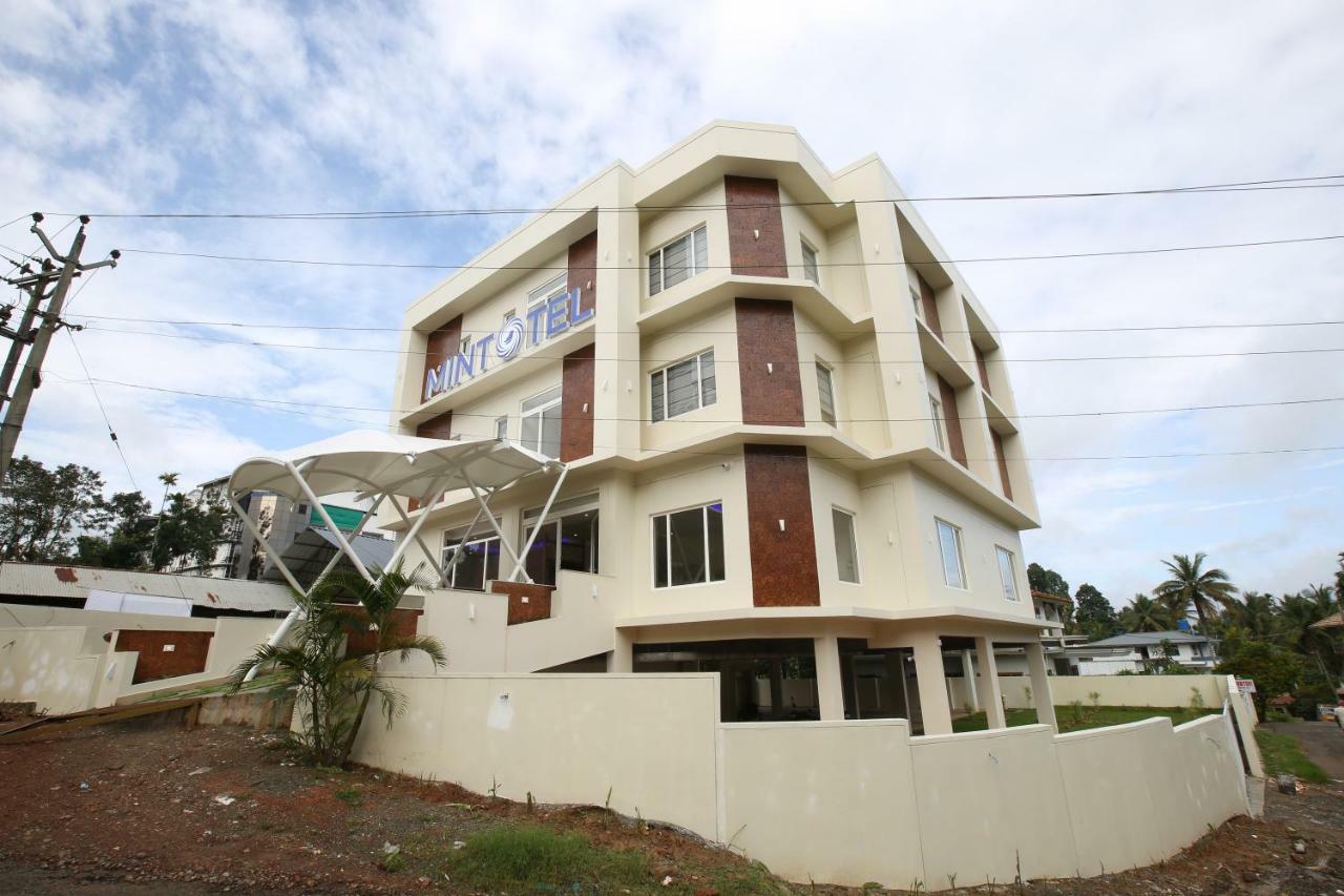 Mintotel Wayanad Sultan Bathery Exterior photo
